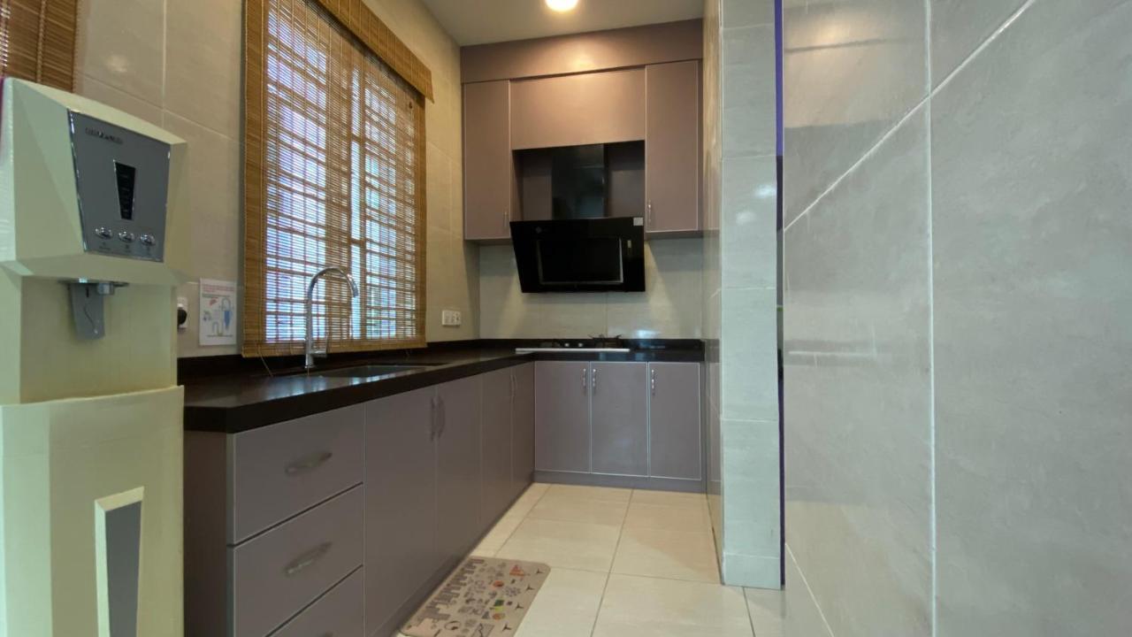Simfoni Families Suite Kuah Exterior photo